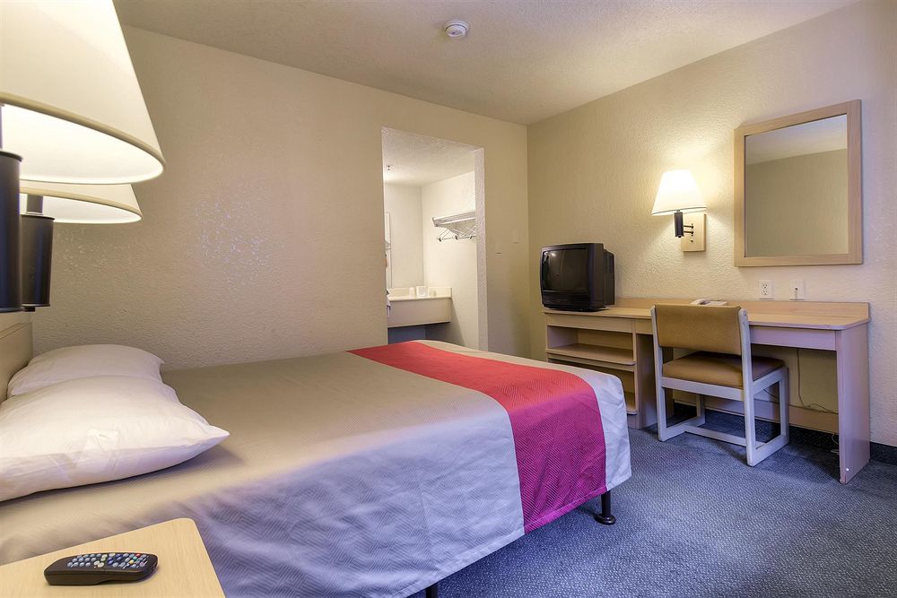 Motel 6-Buena Park, Ca - Knotts Berry Farm - Disneyland Exterior foto